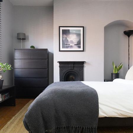 شقة Townhouse In Trendy Suburb Of Hoole تشيستر المظهر الخارجي الصورة