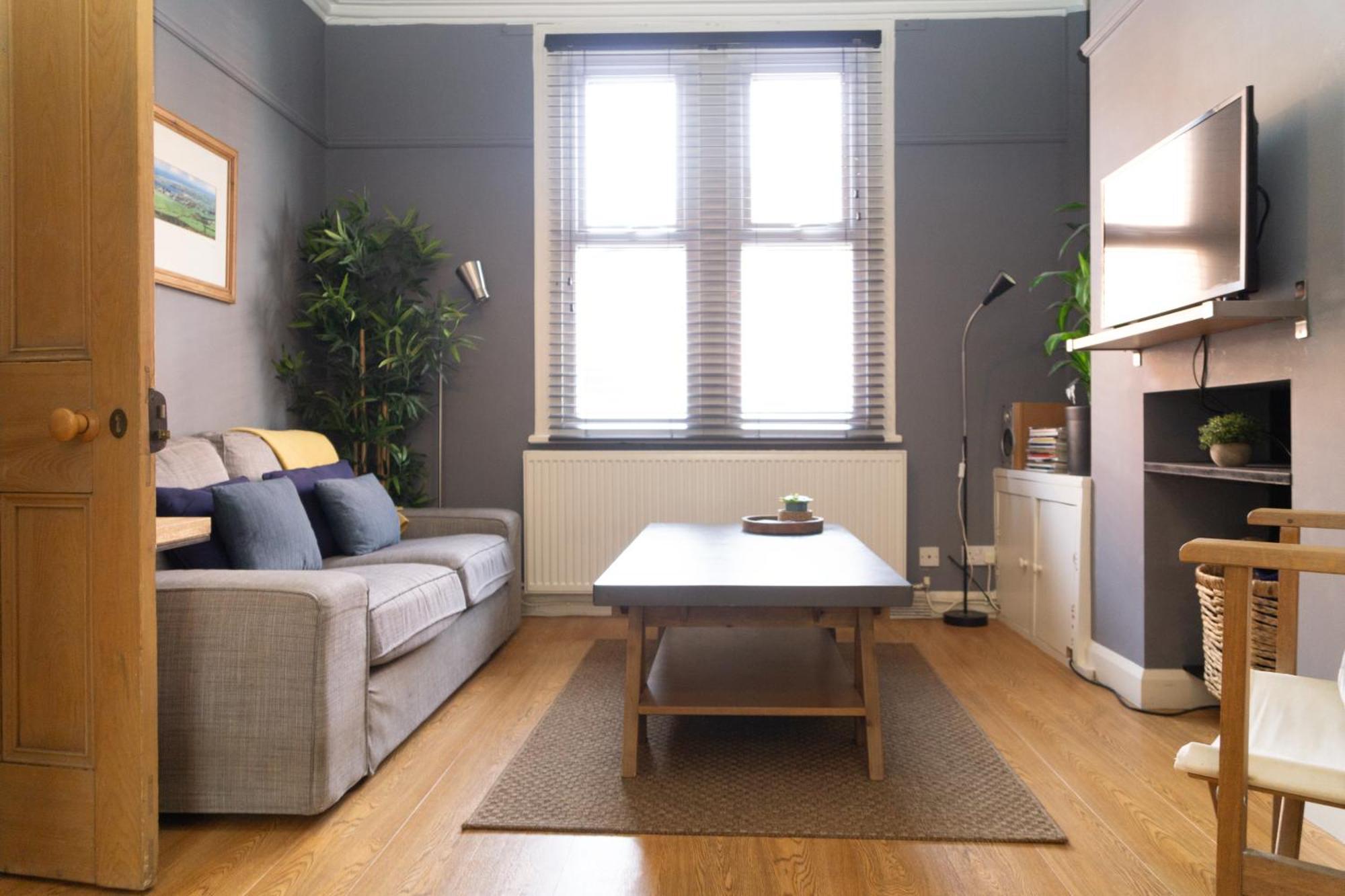 شقة Townhouse In Trendy Suburb Of Hoole تشيستر المظهر الخارجي الصورة